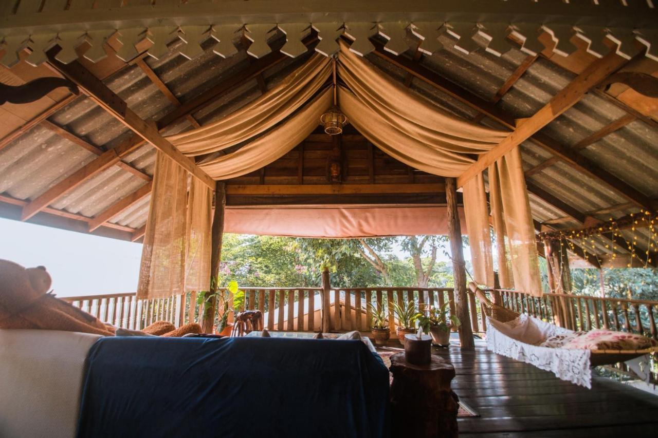 The Antique Riverside Resort Ban Pong  Exterior photo
