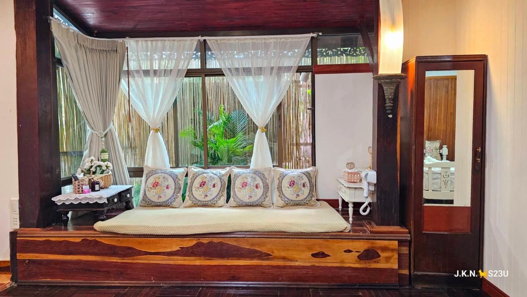 The Antique Riverside Resort Ban Pong  Exterior photo