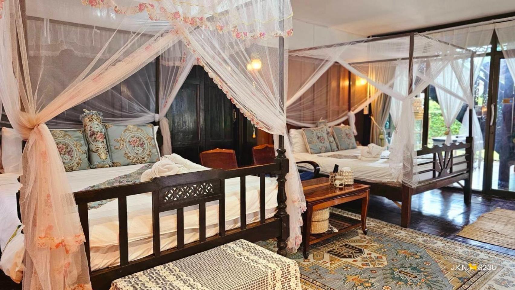The Antique Riverside Resort Ban Pong  Exterior photo